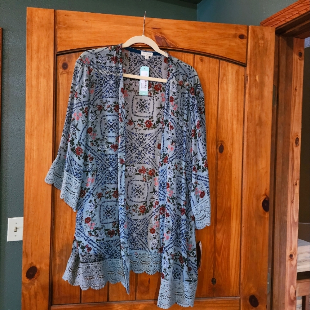 1X Mason & Belle Kimono